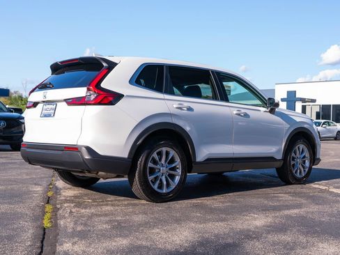 Used 2023 Honda CR-V EX image 11
