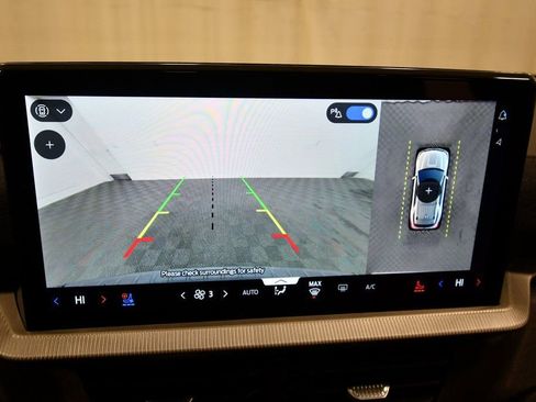 Used 2025 Ford Explorer Platinum w/ LUX Leather Package image 26