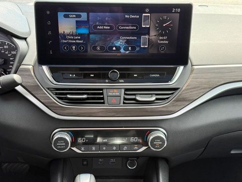 New 2026 Nissan Altima 2.5 SV FWD image 8
