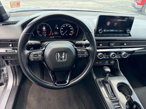 Used 2023 Honda Civic Sport image 16