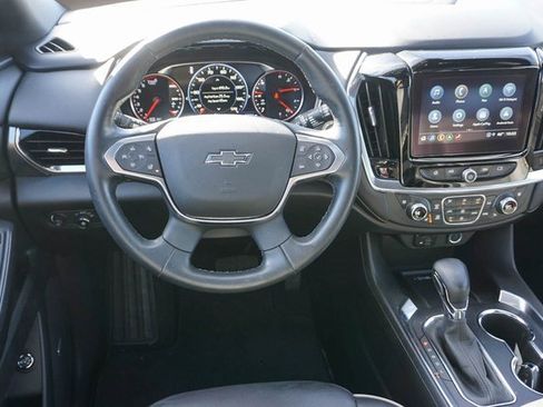 Used 2023 Chevrolet Traverse Premier w/ Redline Edition image 14