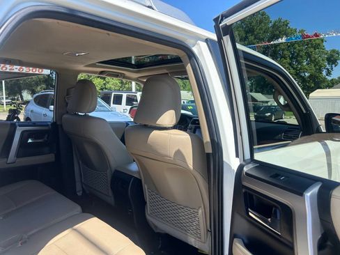 Used 2018 Toyota 4Runner Limited AWD/4WD image 32