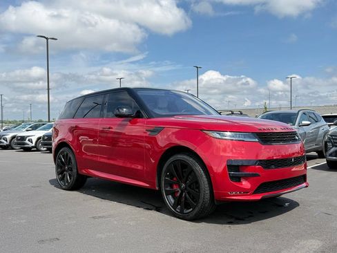 Used 2023 Land Rover Range Rover Sport First Edition AWD/4WD image 3