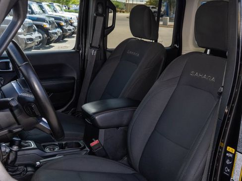 Used 2020 Jeep Wrangler Unlimited Sahara AWD/4WD image 15