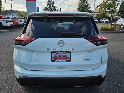 Certified 2024 Nissan Rogue S image 6