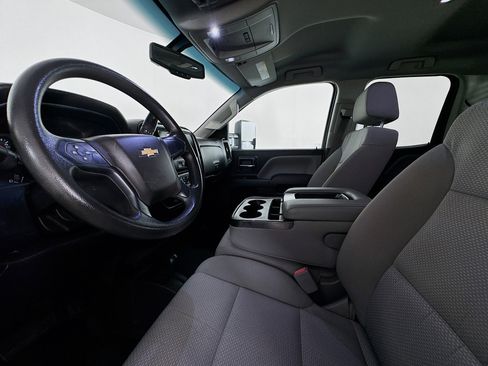 Used 2019 Chevrolet Silverado 2500 W/T w/ WT Convenience Package image 45