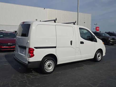 Used 2020 Nissan NV200 S w/ Back Door Glass Package FWD image 3