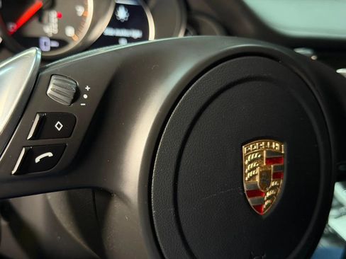Used 2015 Porsche Panamera 4 image 13