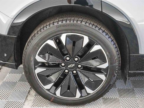 New 2026 Chevrolet Blazer EV RS image 10