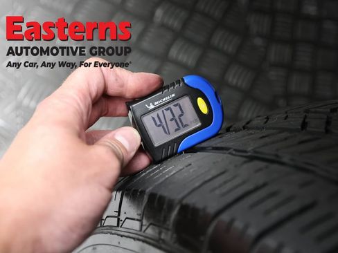 Used 2021 Jeep Gladiator Overland AWD/4WD image 28