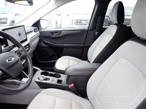 Used 2023 Ford Escape Active w/ Tech Pack #1 image 15