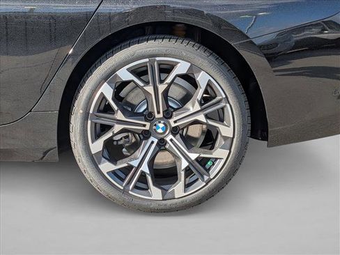 New 2026 BMW 330i xDrive Sedan w/ Convenience Package image 10