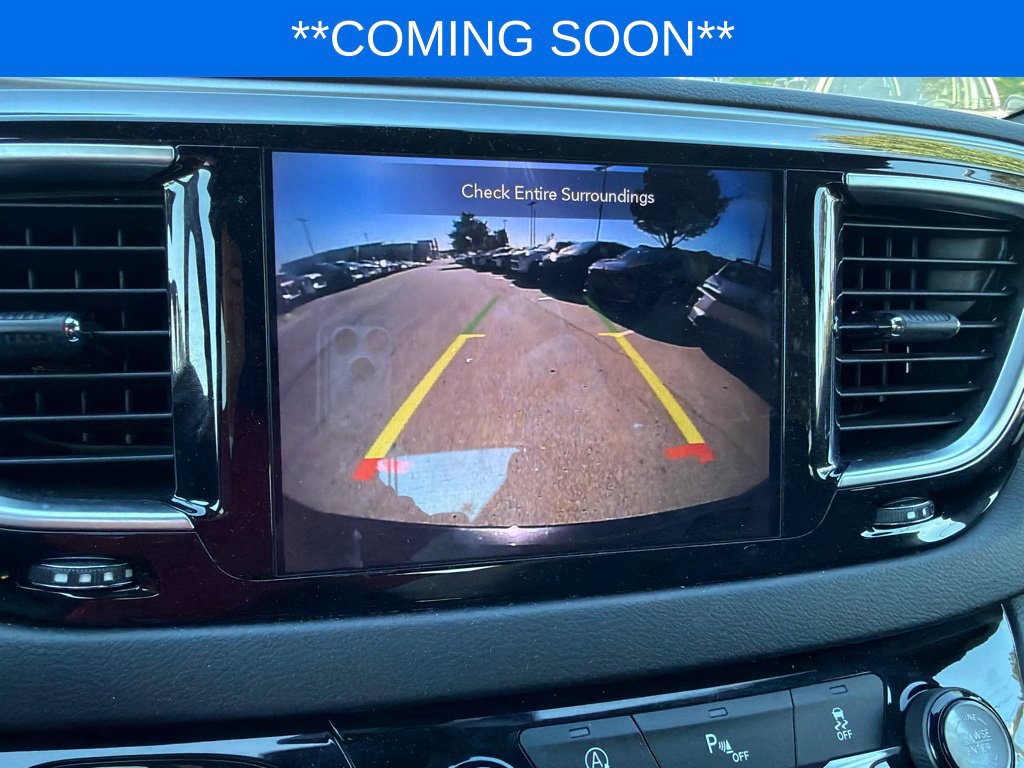 Used 2018 Chrysler Pacifica Touring-L w/ S Appearance Package FWD image 18