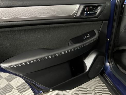 Used 2019 Subaru Outback 2.5i Premium image 26