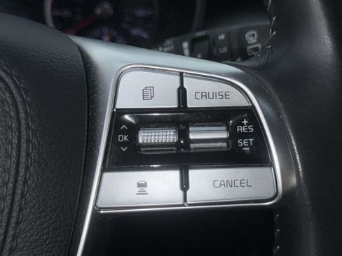 Used 2022 Kia Telluride S image 25