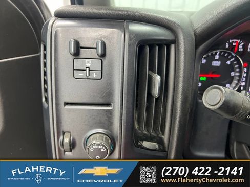 Used 2015 Chevrolet Silverado 3500 W/T RWD image 19