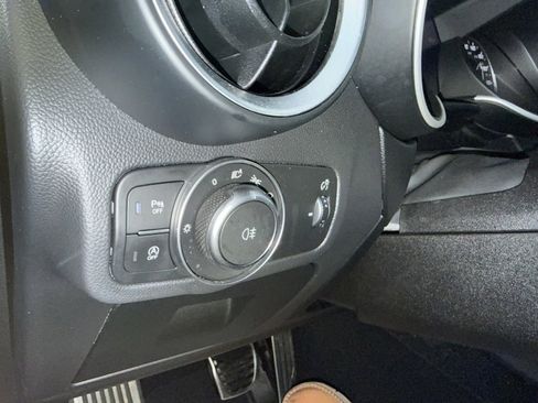 Used 2022 Alfa Romeo Stelvio Quadrifoglio w/ Active Assist Plus Package image 42