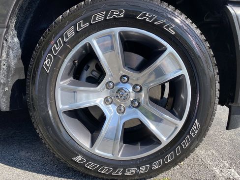 Used 2026 RAM 1500 Express RWD image 13