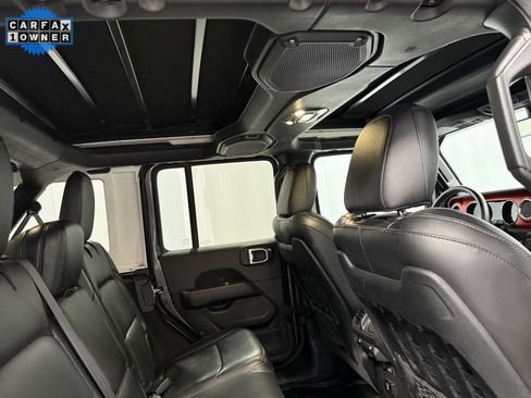 Used 2021 Jeep Wrangler Unlimited Rubicon image 25