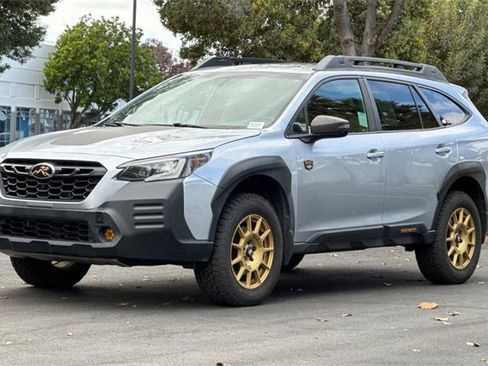 Used 2022 Subaru Outback Wilderness image 8