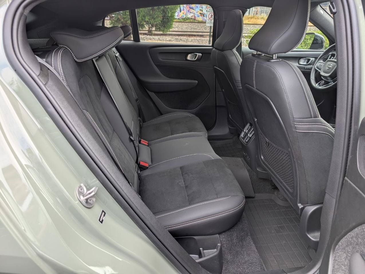 Used 2023 Volvo C40 P8 Recharge Ultimate w/ Protection Package Premier AWD/4WD image 16