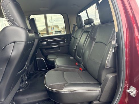 Used 2019 RAM 3500 Laramie image 9