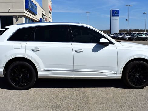Used 2025 Audi Q7 3.0T Premium Plus image 2