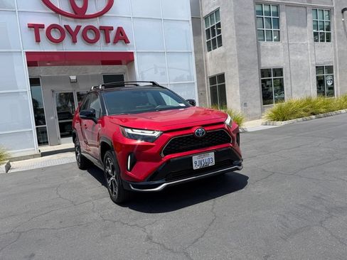 Certified 2024 Toyota RAV4 XSE w/ Weather Package AWD/4WD image 1