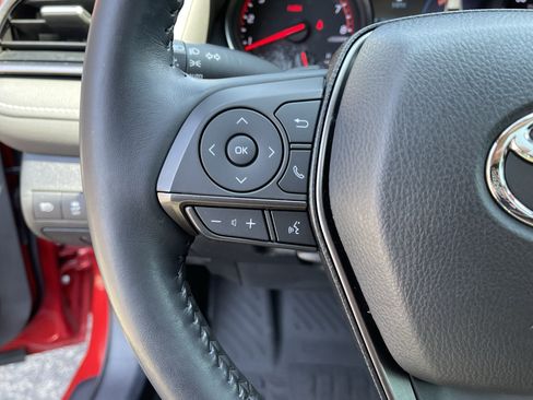 Certified 2022 Toyota Camry XSE FWD image 21