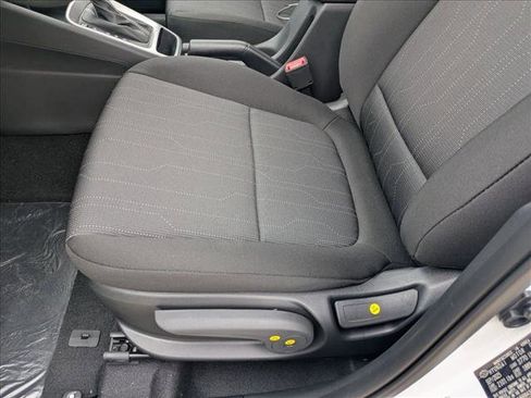 New 2026 Hyundai Venue SE image 4