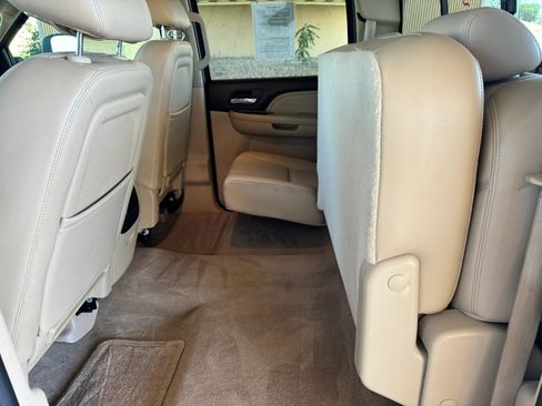 Used 2012 GMC Sierra 3500 Denali AWD/4WD image 23