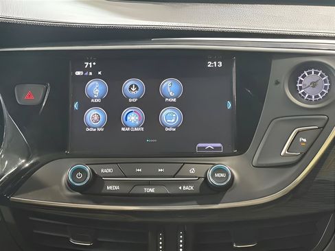 Used 2017 Buick Envision Essence AWD/4WD image 24