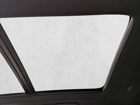 New 2026 Volvo XC90 B6 Plus w/ Protection Package Premier image 18