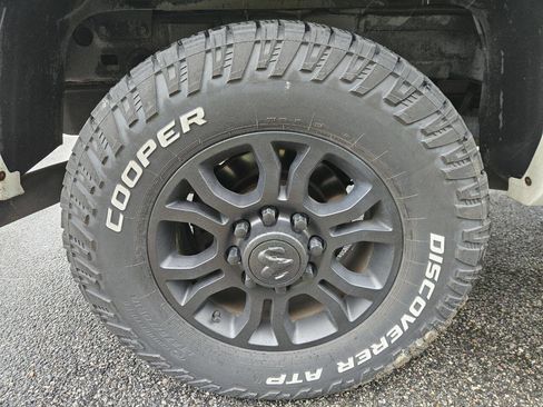 Used 2016 RAM 2500 Laramie AWD/4WD image 28