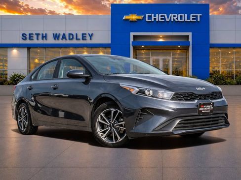 Used 2024 Kia Forte LXS FWD image 47