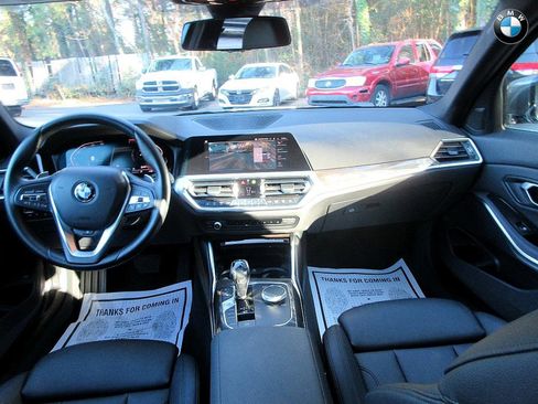Used 2020 BMW 330i xDrive Sedan w/ Convenience Package image 26