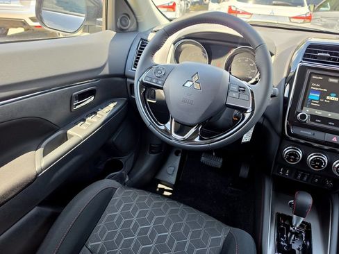 New 2026 Mitsubishi Outlander Sport LE AWD/4WD image 8