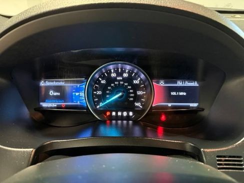 Used 2016 Ford Explorer Limited w/ Equipment Group 301A AWD/4WD image 16