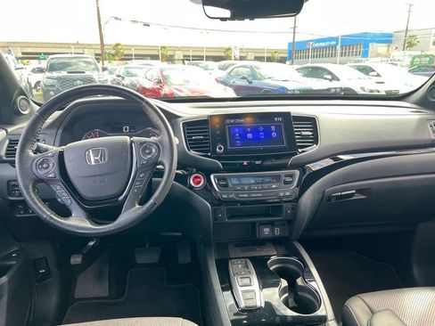 Used 2022 Honda Ridgeline Black Edition image 13