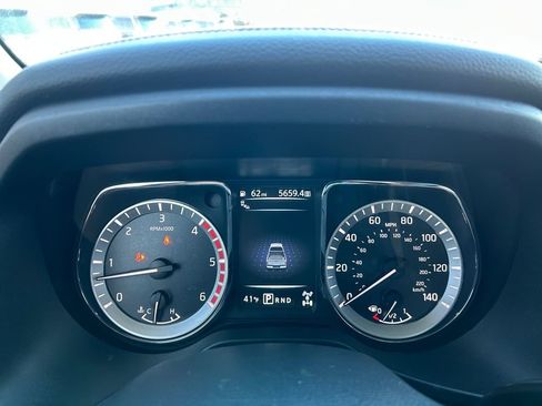 Used 2018 Nissan Titan Platinum Reserve w/ Platinum Utility Package image 16