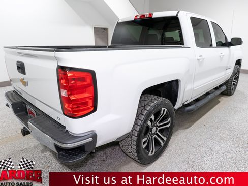 Used 2017 Chevrolet Silverado 1500 LT w/ Trailering Package image 5