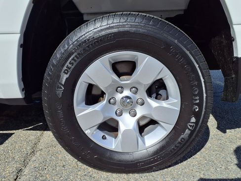 Used 2023 RAM 1500 Big Horn AWD/4WD image 15