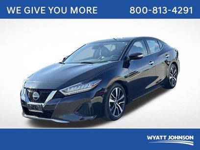 Used 2023 Nissan Maxima SV w/ Floor Mat Group