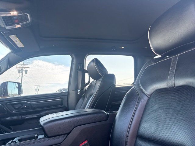 Used 2022 RAM 1500 Limited AWD/4WD image 10