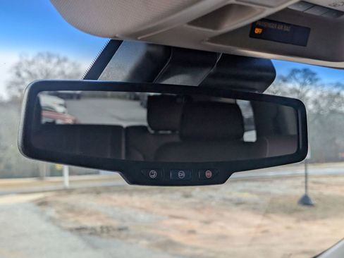 Used 2015 Chevrolet Tahoe LTZ image 31