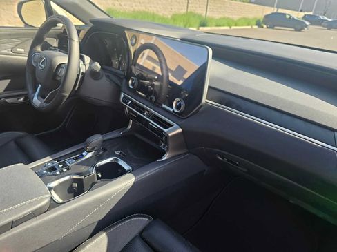 New 2026 Lexus RX 450h AWD image 11