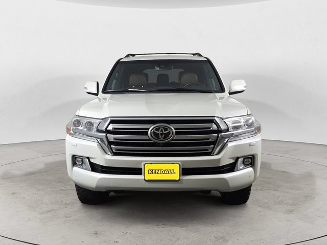 Used 2016 Toyota Land Cruiser AWD/4WD image 2