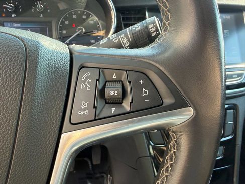 Used 2020 Buick Encore Preferred FWD image 26
