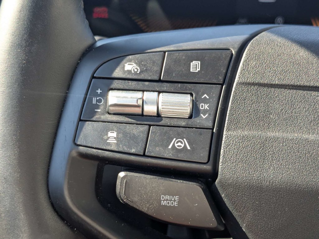 Used 2026 Kia Sportage EX FWD image 26