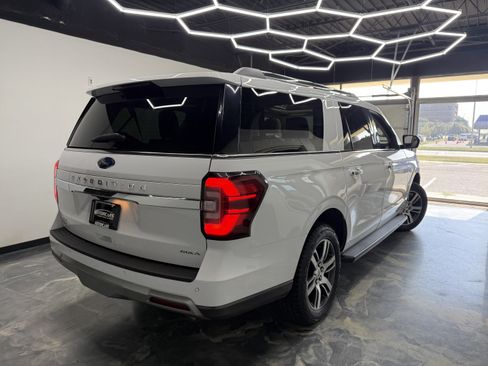 Used 2024 Ford Expedition Max Limited AWD/4WD image 5
